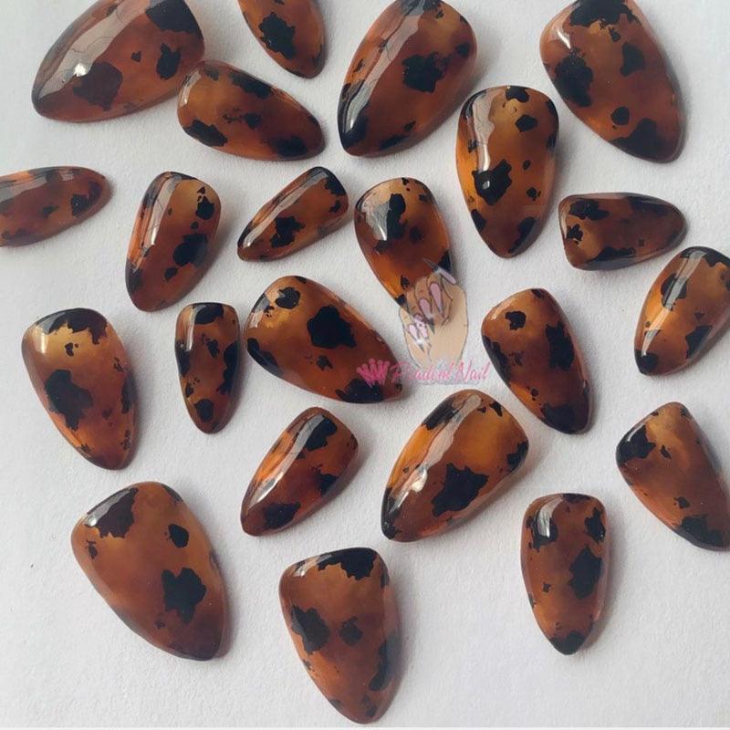Tortoiseshell Amber Nails Tortoise Shell Nail Art Foil Transfer Decals Wraps Tips Nail Manicure Decorations Leopard Nail Foil Transfer Stickers Leopard Snake Laser Gold Design Nail Foil Decals Art Sticker for Women Manicure Tips
