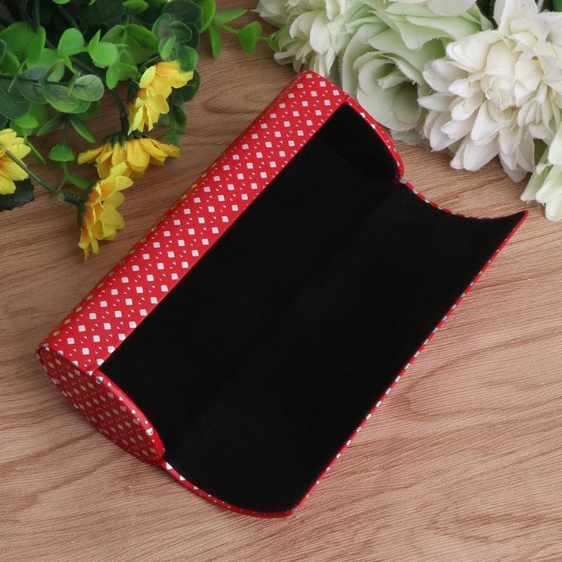 Unisex Fashion Men Women Glasses Case Protective Box Sunglasses Optical Reading Eyeglasses Clamshell Eyeglasses Case Portable Glasses Protection Case PU Leather  Eyeglass Case Colorful Black White Design