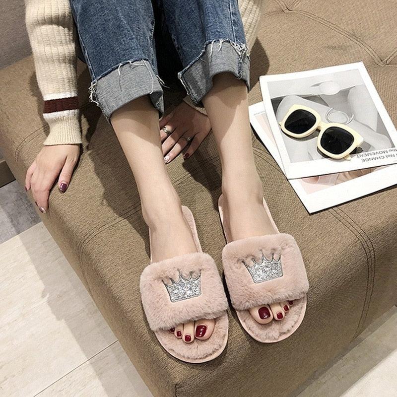Warm Fluffy Slippers Women Faux Fur Slipper Indoor Floor Slides Flat Soft Furry House Warm Comfortable Fuzzy Furry Bedroom Slippers Indoor Cozy Memory Foam Anti-Slip Flip Flops