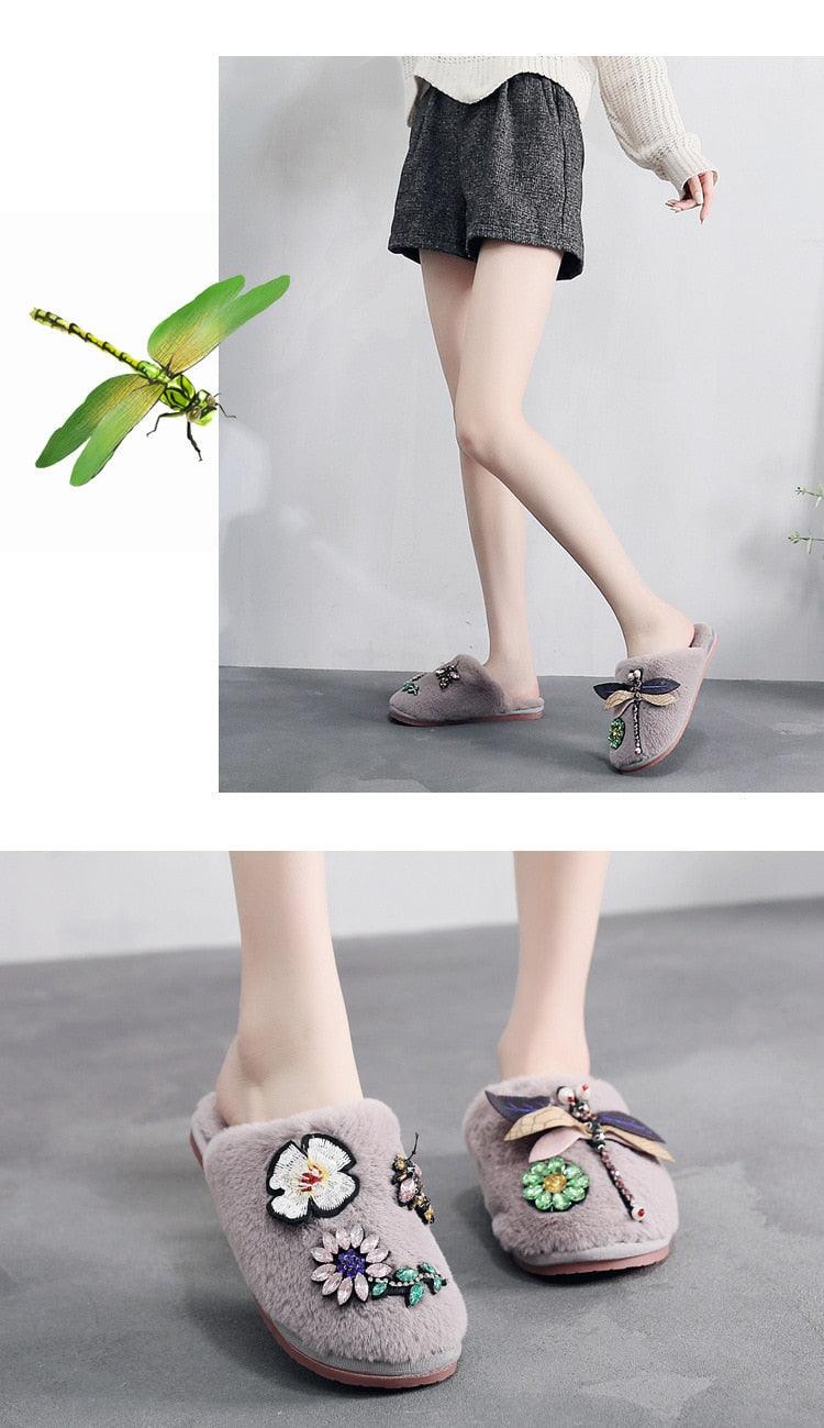 Winter Women Slippers Warm Plush Luxury Flip Flops Fur Slides Flat Lightweight Soft Indoor Slippers Soft Warm Memory Foam Slippers Faux Fur Lined Fluffy Slip On House Shoes