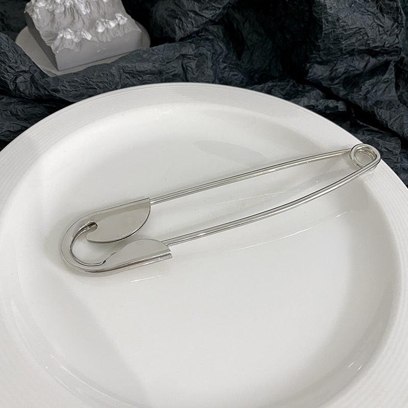 Woman Trendy Silver Pin Minimalist Dainty Design Hair Claws Women Hair Clips Fashion Hairpins Women Hair Accessories Hairgrip Barrettes Headwear