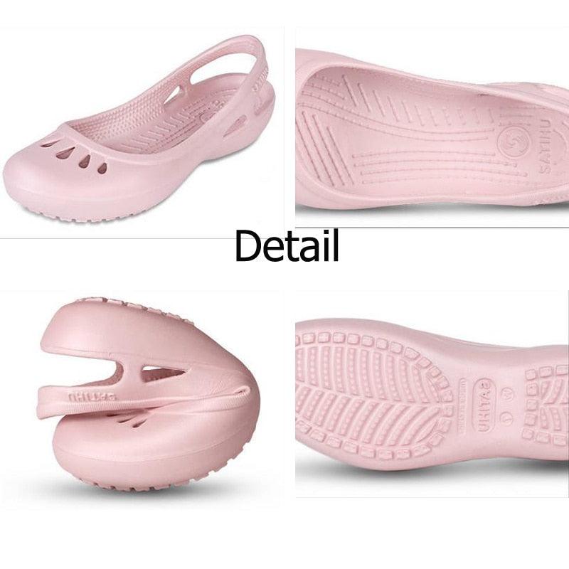 Women Clogs Modern Sandals Home Non-slip Summer Shoes Flat Slippers Plastic Waterproof Garden Shoes Classic Clog Casual Slip On Water Shoe Sandal Indoor Outdoor Slipper