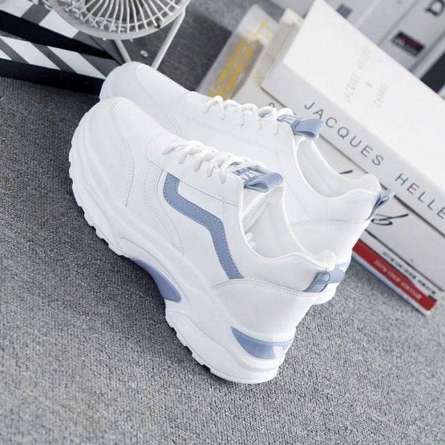 Women White Leather Sneakers Fashion Casual Woman Comfortable Breathable White Flats Platform Sneakers Low Top Sneaker Lace-up Classic Girls Comfortable Sneakers