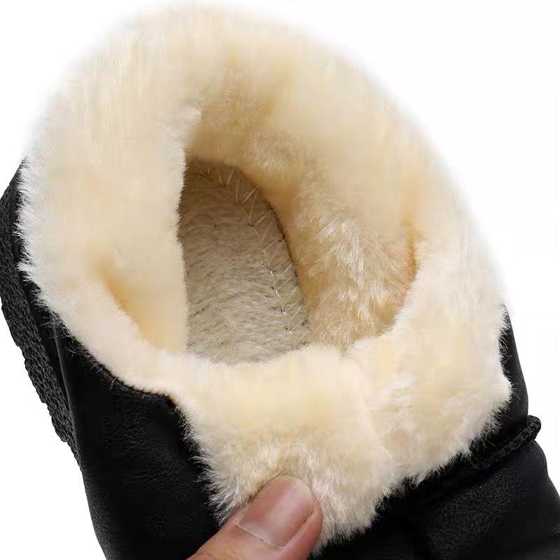 Women Winter Warm Luxury Shoes Waterproof Plush Leather Cotton Shoes Daily Home Non-slip Soft Sole Plush Lining Shoes Warm Fur Lined Booties Lace Up Flat Platform Elegant Comfortable Black Shoes