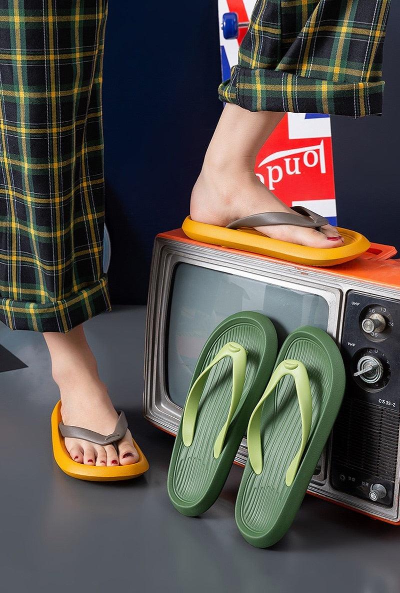 Womens Flip Flops Summer Beach Slides Slippers Home Indoor Outdoor Sandals Couples Candy Color Soft Lightweight Sandals For Women Anti Slip Casual Slippers Shower Beach Pool Bathroom Flat Slides Shoes